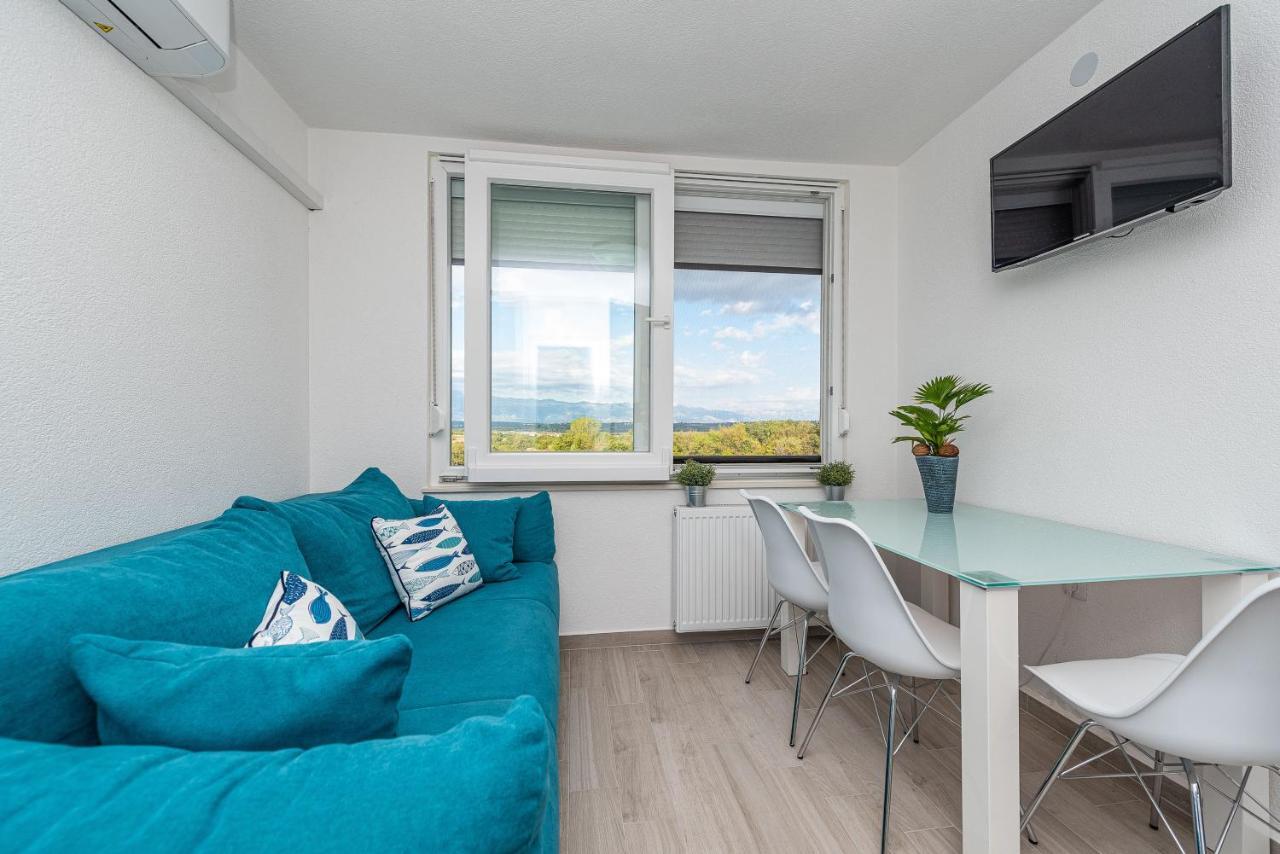 Vila Luna Apartments Задар Екстер'єр фото