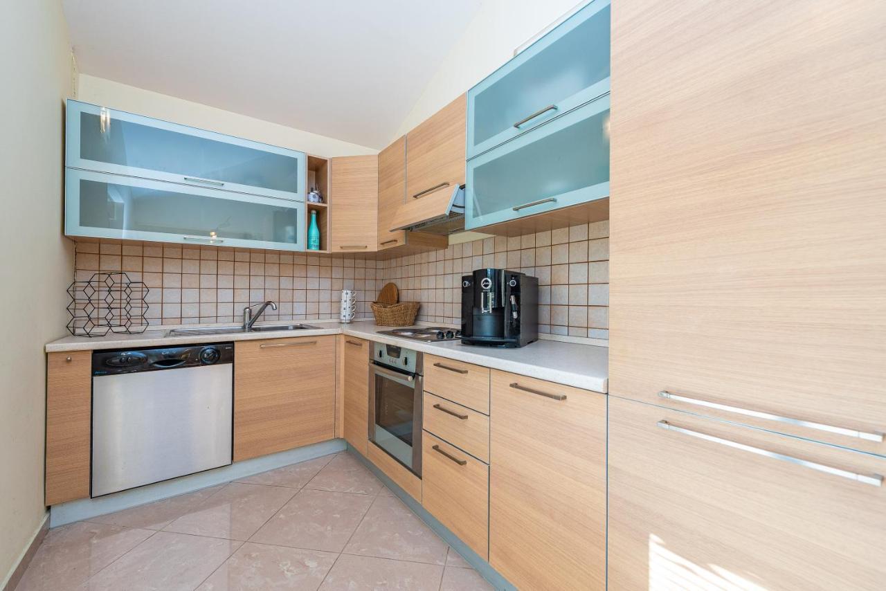 Vila Luna Apartments Задар Екстер'єр фото
