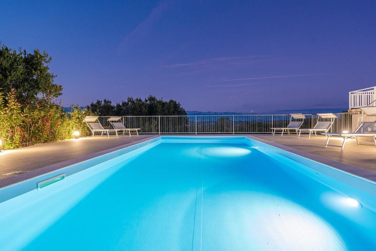 Vila Luna Apartments Задар Екстер'єр фото
